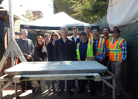Jon Bon Jovi and Christ Church staff at Franklin's grave dedication