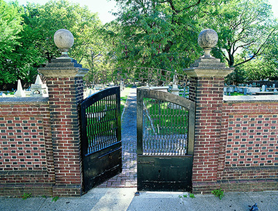 The Burial Ground on 5th and Arch in Philadelphia